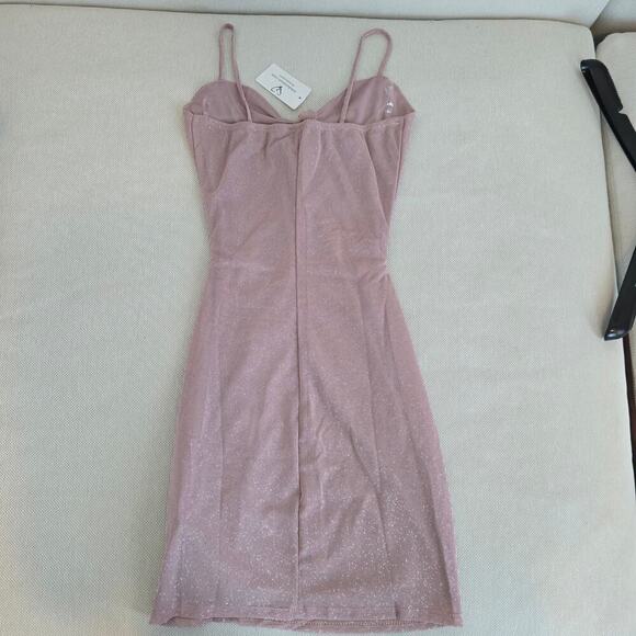 Windsor Mauve Sparkly Glitter Ruffle Sleeveless Fitted Mini Dress Sz Small (763) - Picture 4 of 10